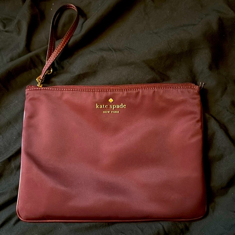 KATE SPADE LARGE WRISTLET